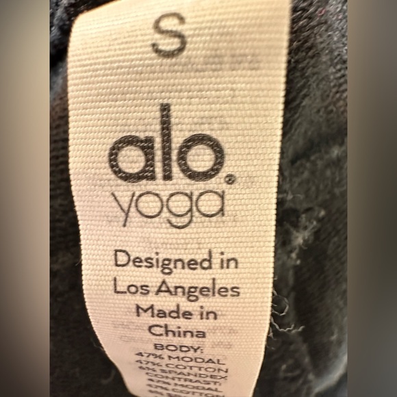 Alo Yoga Urban Moto Jogger Sweatpants Black Tapered Zip Pockets Gym - Picture 8 of 9
